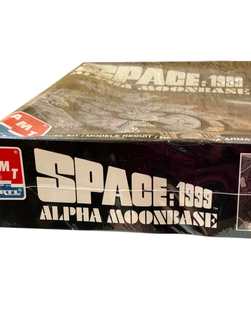Alpha Moonbase Space 1999 AMT ERTL Model Kit Vintage Moon Base New Sealed Dents